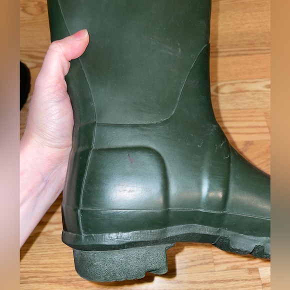 Green Hunter Rain Boots - Picture 7 of 11